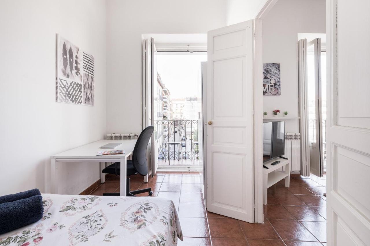 Comfy 4 Rooms Apt In The Heart Of Chueca Madrid Exterior photo
